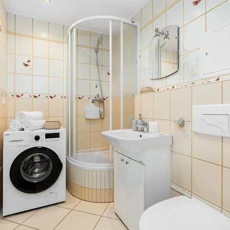 Apartment Floriana Stablewskiego Poznan By Noclegi Renters Екстер'єр фото